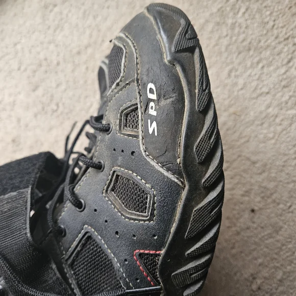 Shimano Black and Gray Cycling Footwear - Picture 4 of 5